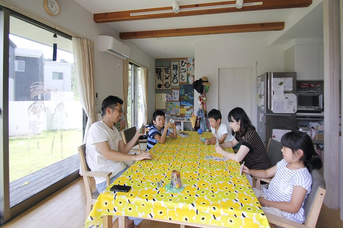 楽しい笑顔が溢れる、お子様がのびのびと感性を育む住まい